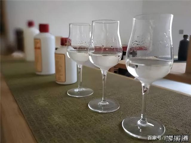 贵州白酒文化助力旅游产业升级新篇章